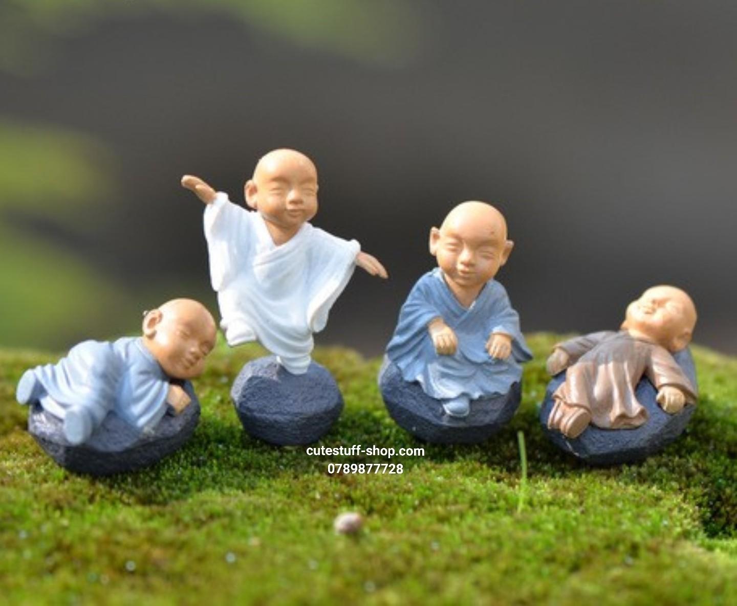 Phụ kiện tiểu cảnh 4 Chú Tiểu