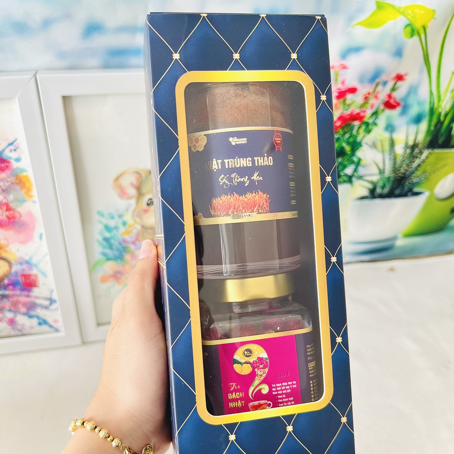 MẬT TRÙNG THẢO - TRÀ