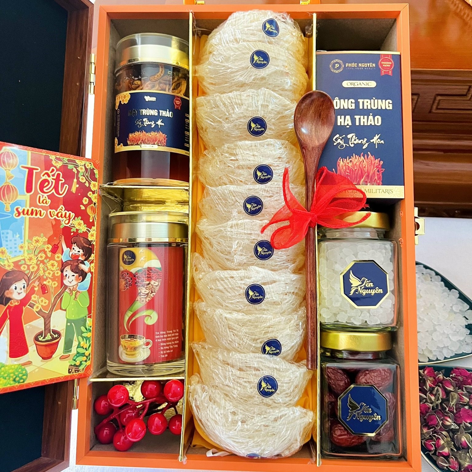 HỘP QUÀ SUM VẦY