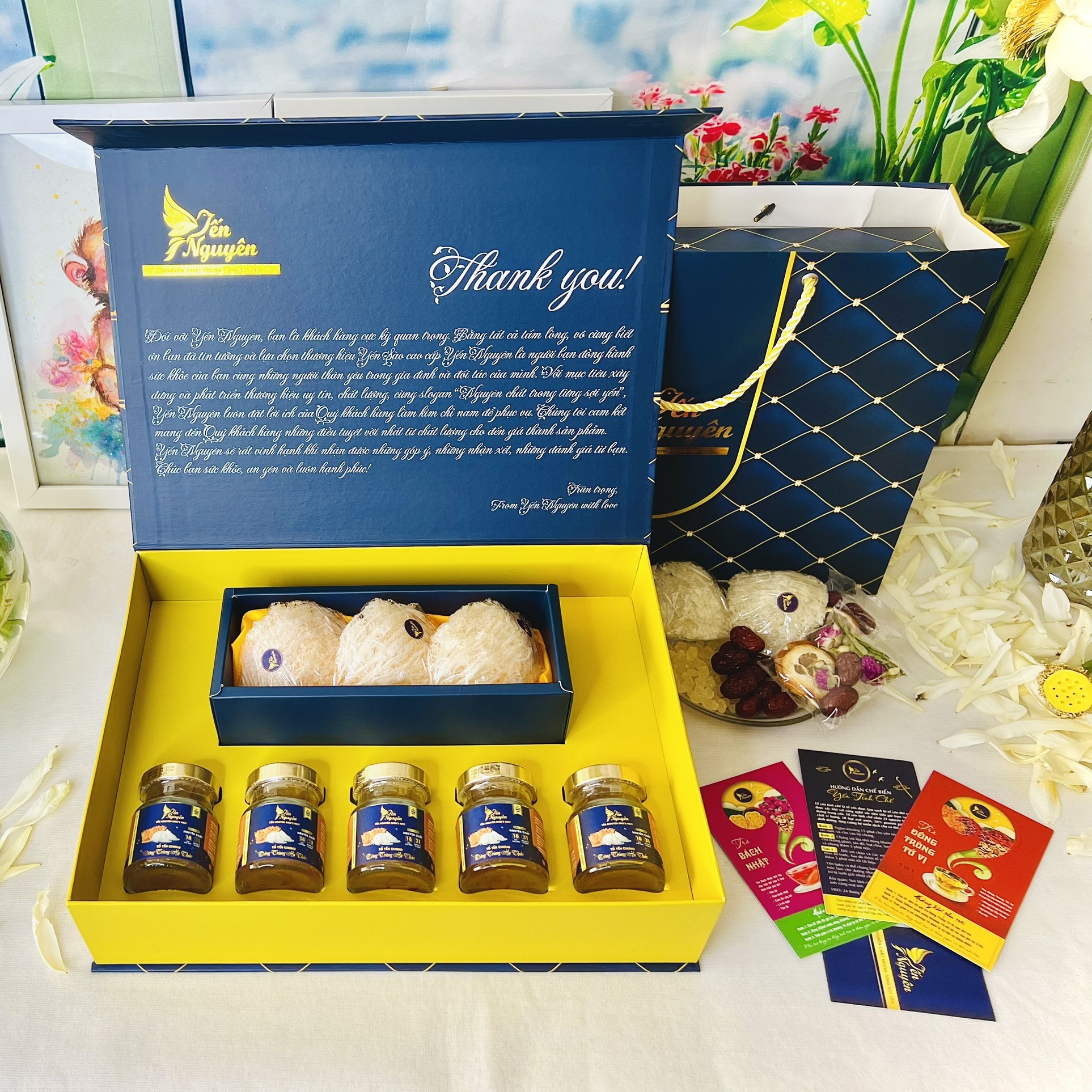 HỘP QUÀ THANH YẾN (02) - YẾN SÀO - YẾN CHƯNG THẢO MỘC