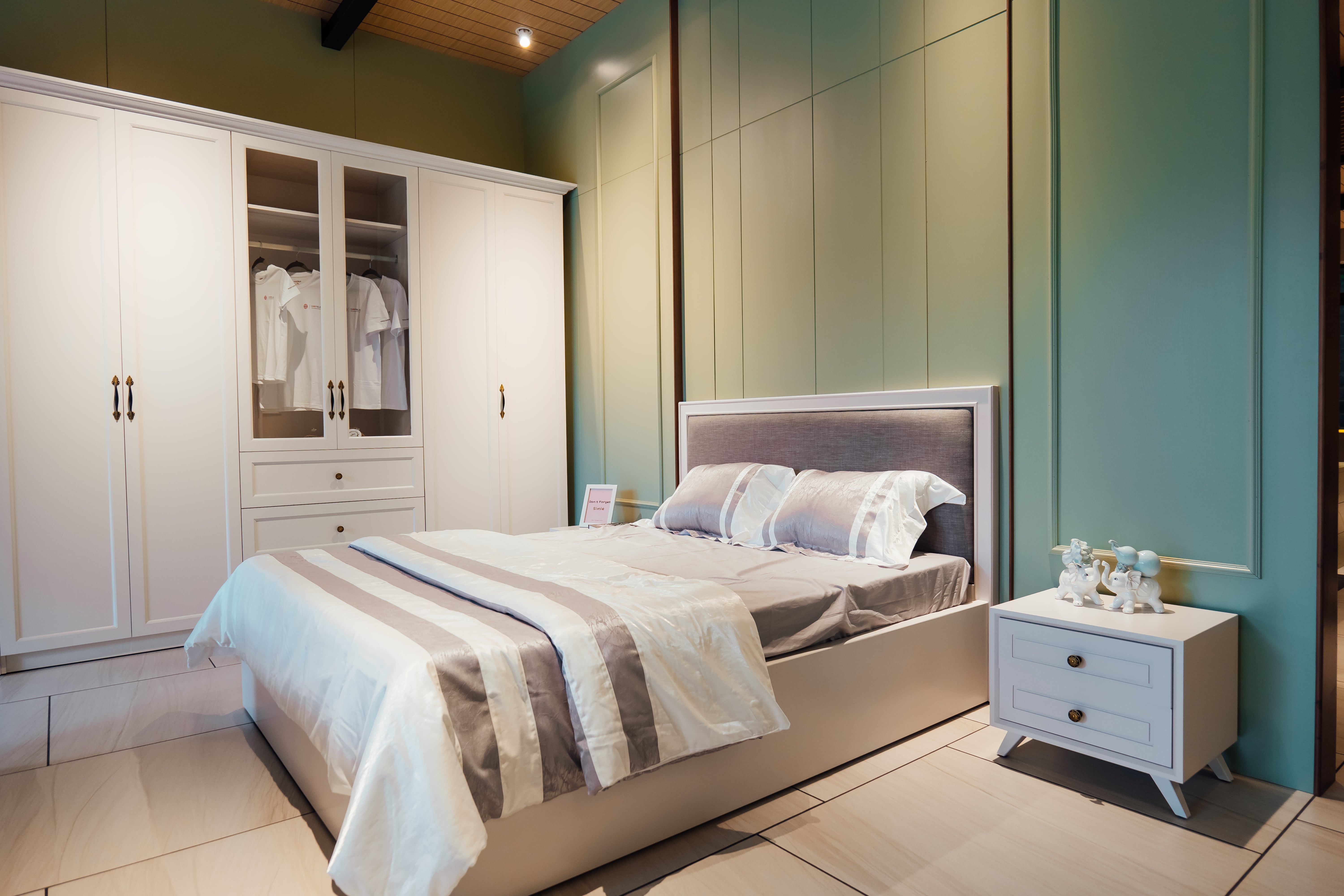 Oak Wooden Bed 1
