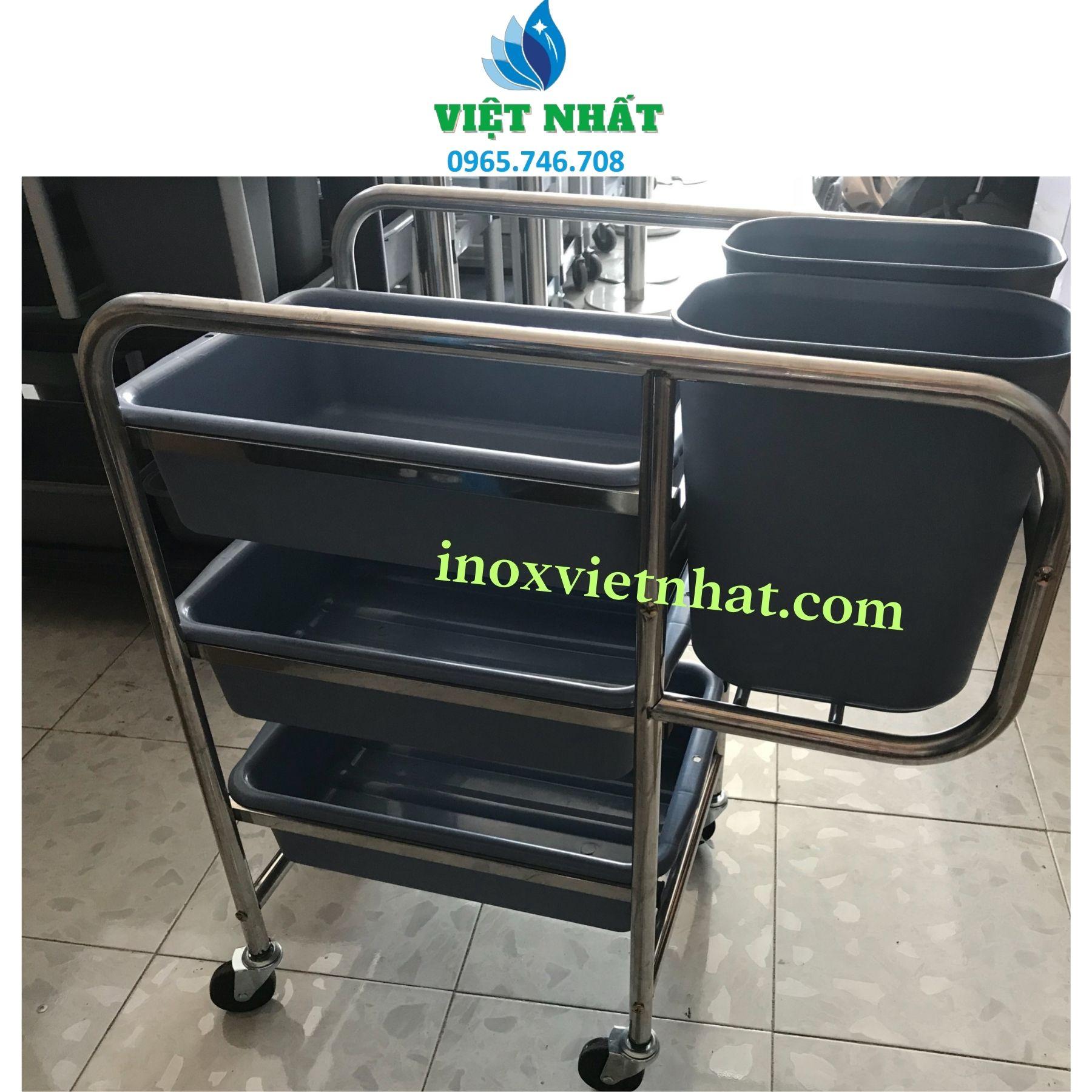 Xe Đẩy Thu Dọn Bát Đĩa Khung Inox Thùng Nhựa – Giải Pháp Tiện Lợi Cho Nhà Hàng, Khách Sạn