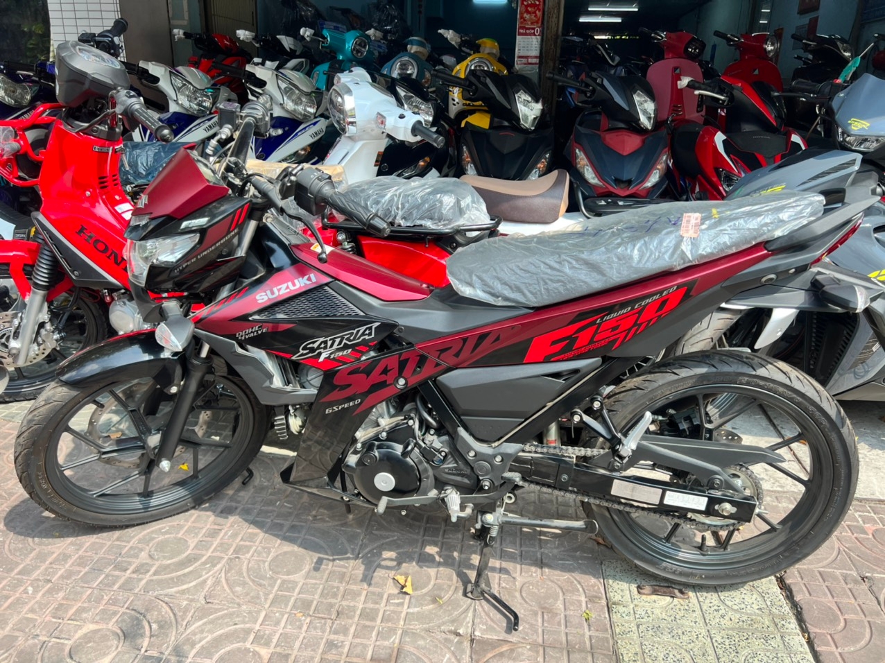 SATRIA F150 nhập inđô mới 100%