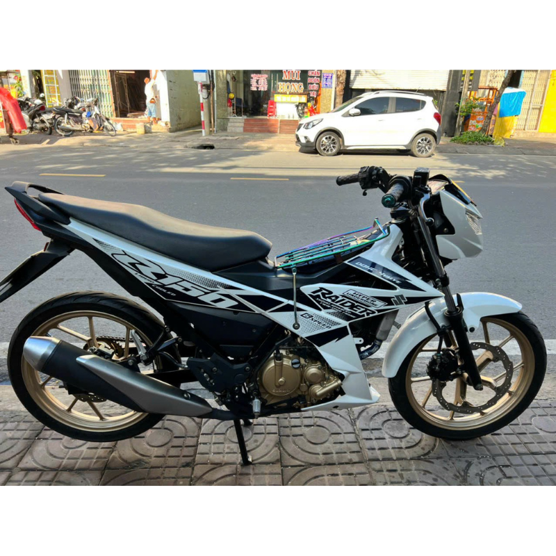 RAIDER Fi đời 2018 màu trắng