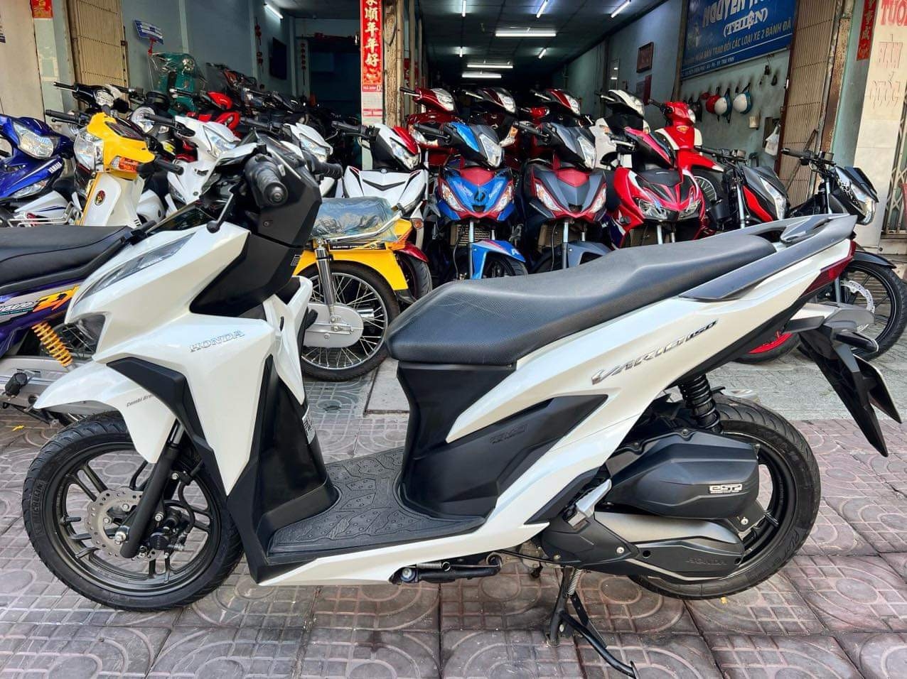 VARIO 150 hàng bỏ mẫu
