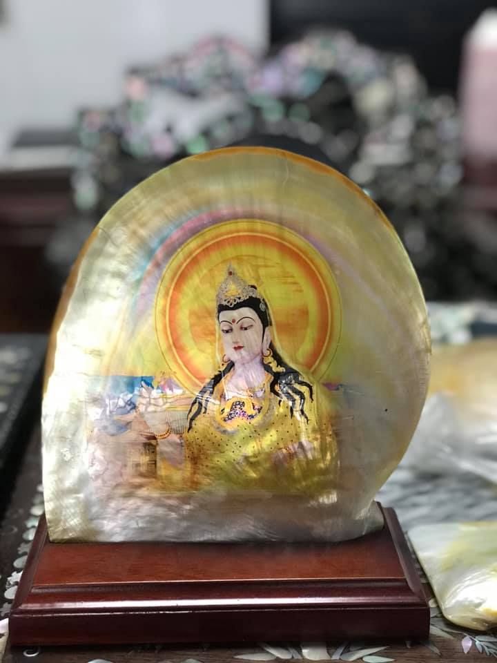Tranh từ vỏ sò
