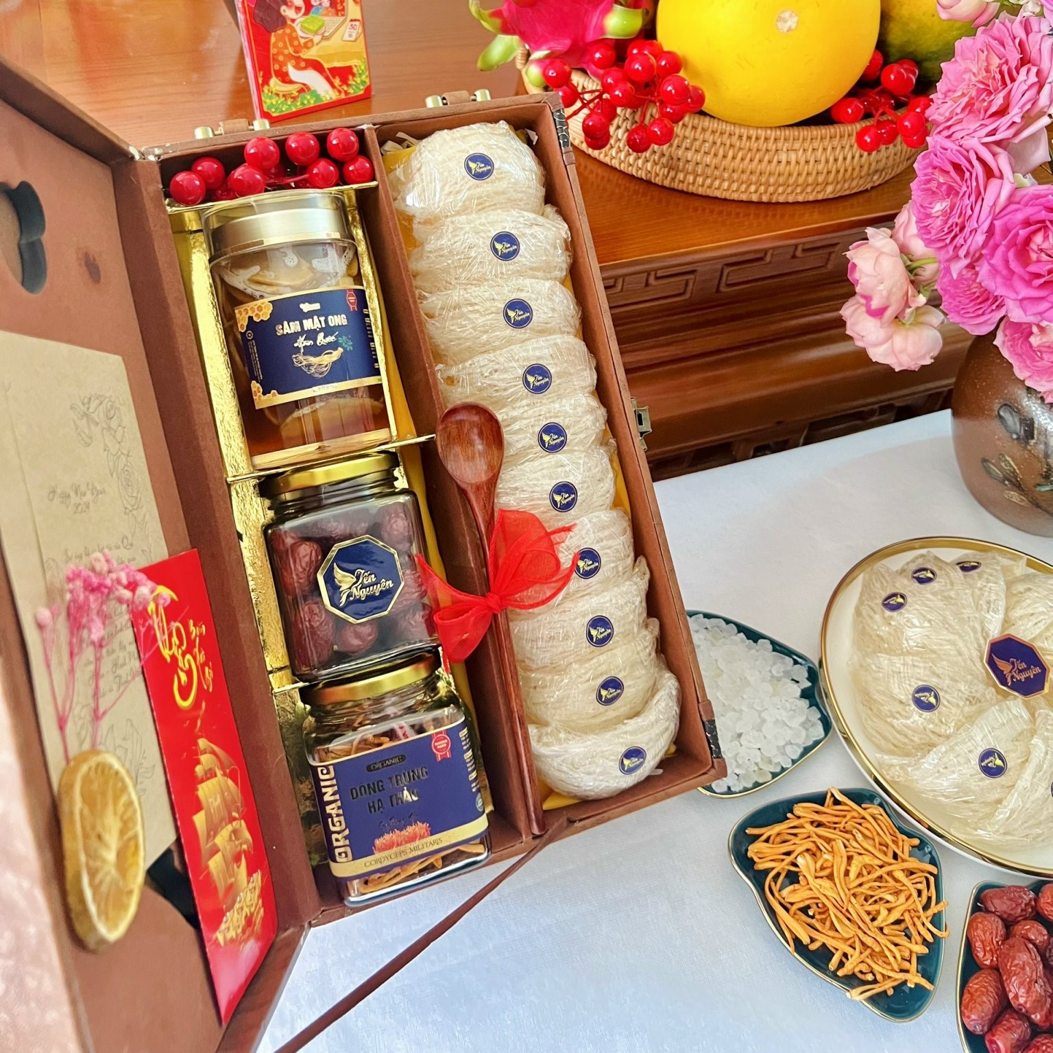 HỘP QUÀ THUẬN BUỒM XUÔI GIÓ