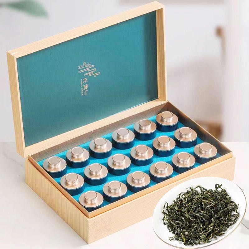 Hộp trà biếu Bích Loa Xuân